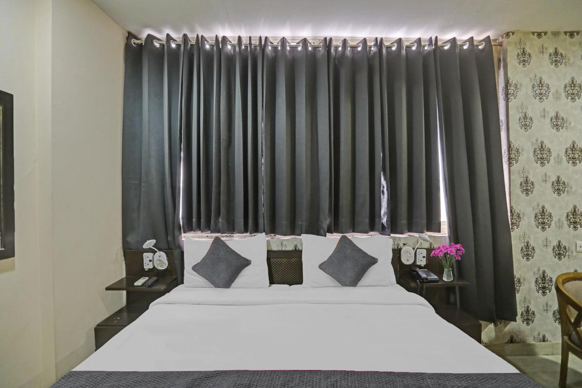 Hotel O Shivam Guest House Нью-Делі Екстер'єр фото